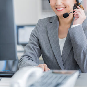 コールセンター代行会社の費用はどのくらい？各社の特徴と料金比較